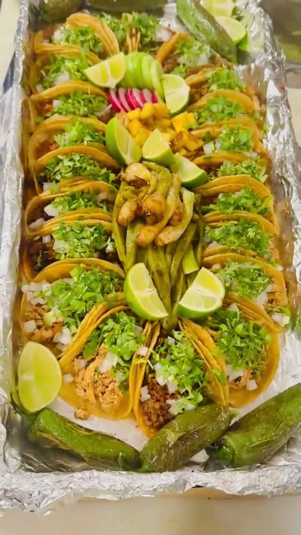 Los Munchies Taqueria (Russellville)